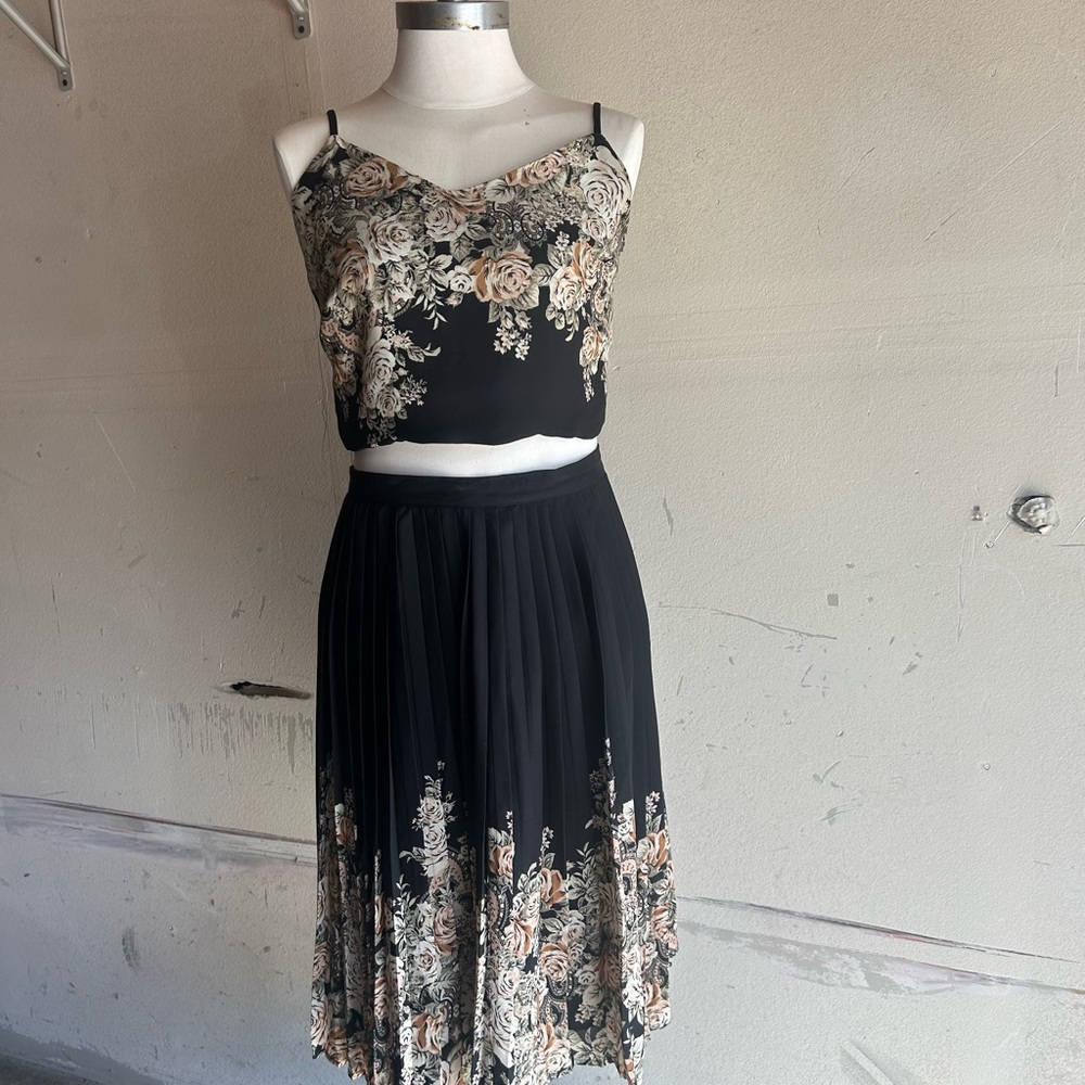 Floral Black tank & skirt set